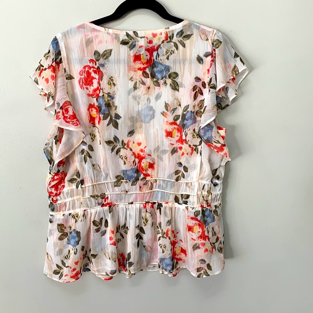 White House Black Market Flutter Sleeve Blouse with Waist Detail - Picture 6 of 10